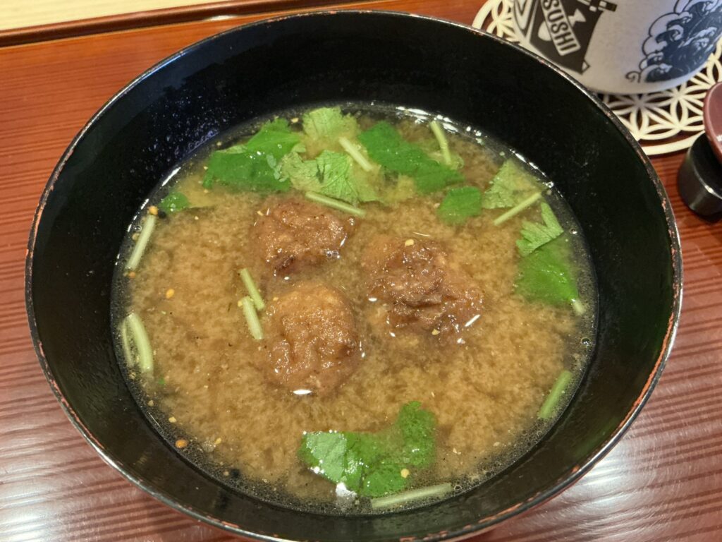 すし処漁美のお椀