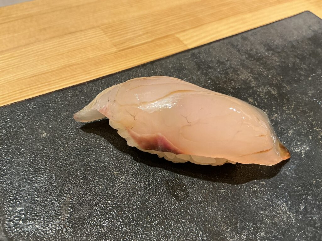 寿司こまちのカンパチ