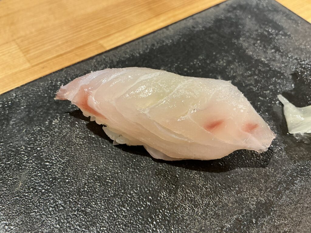 寿司こまちの鯛一郎クン