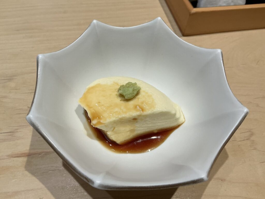 鮨結う紬の峯岡豆腐