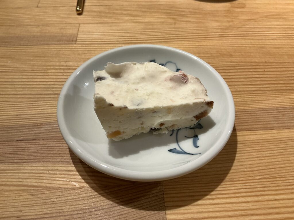 寿司こまちのカッターサ