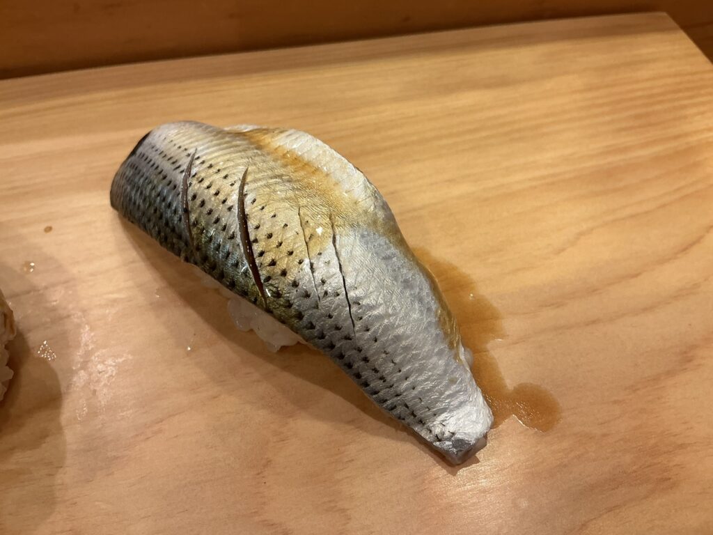 弁天山美家古寿司のコハダ