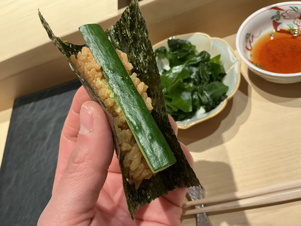 鮨結う紬のプリン巻き