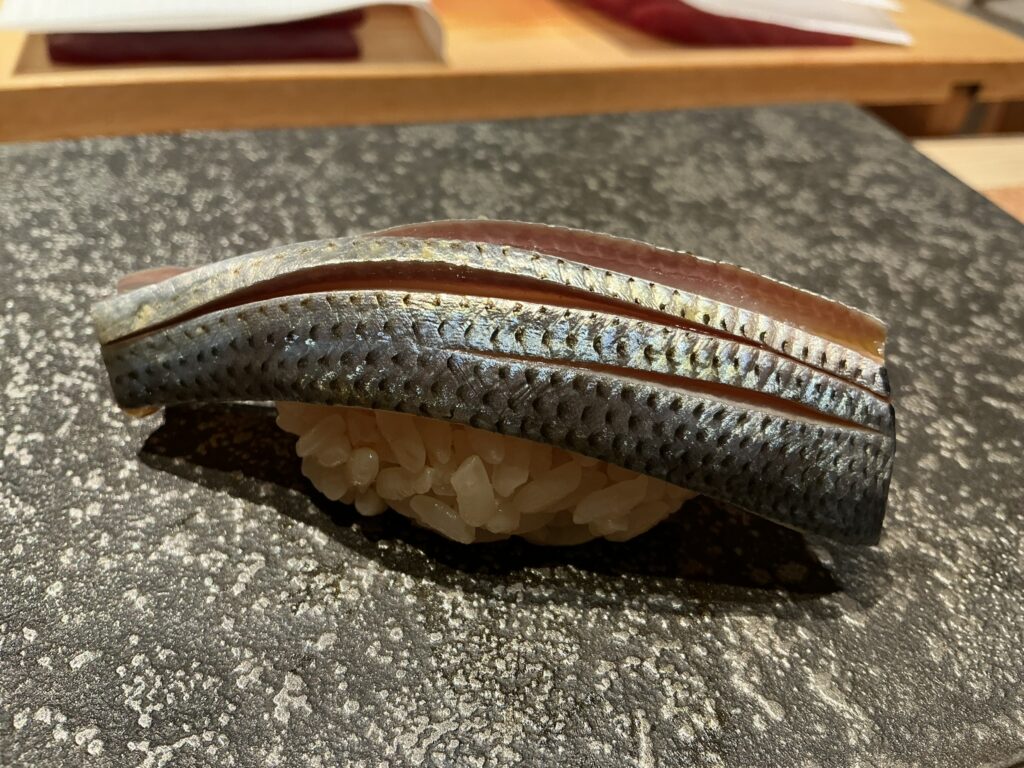 鮨結う紬のコハダ