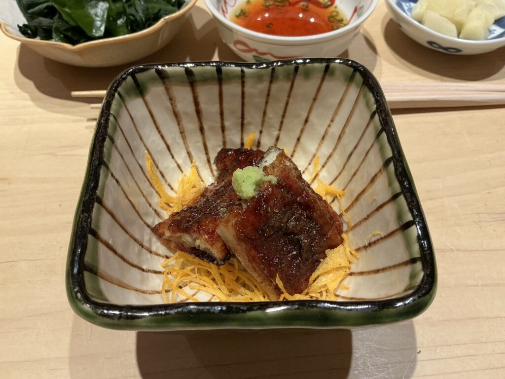 鮨結う紬のウナギ