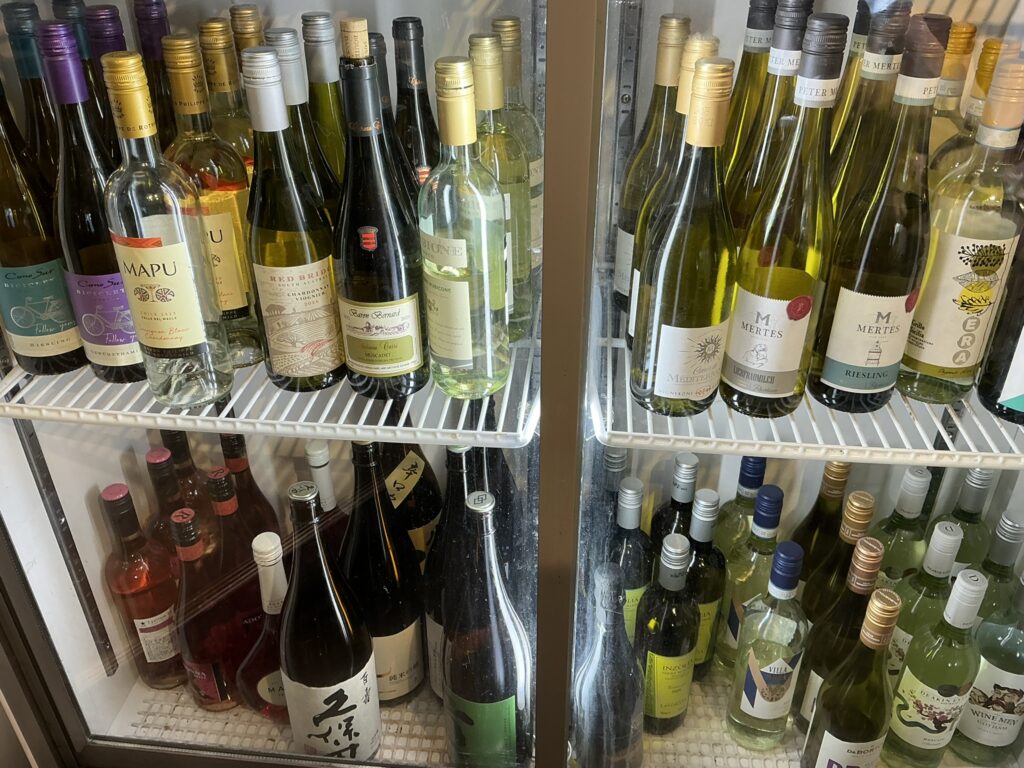 Cheese Meets Meat YOKOHAMAのワインケース