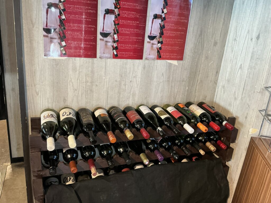 Cheese Meets Meat YOKOHAMAのワインケース