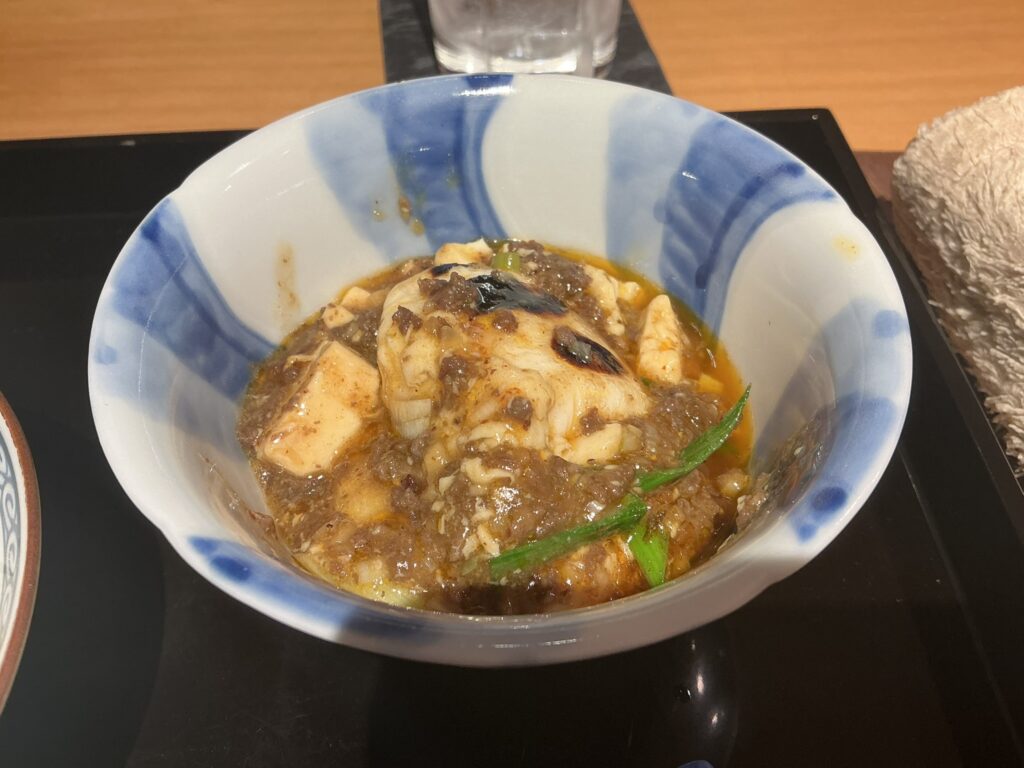 日本料理四四A2の麻婆豆腐