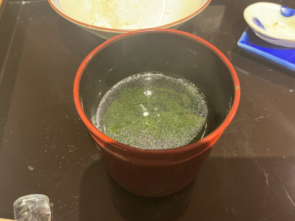 日本料理四四A2のスープ