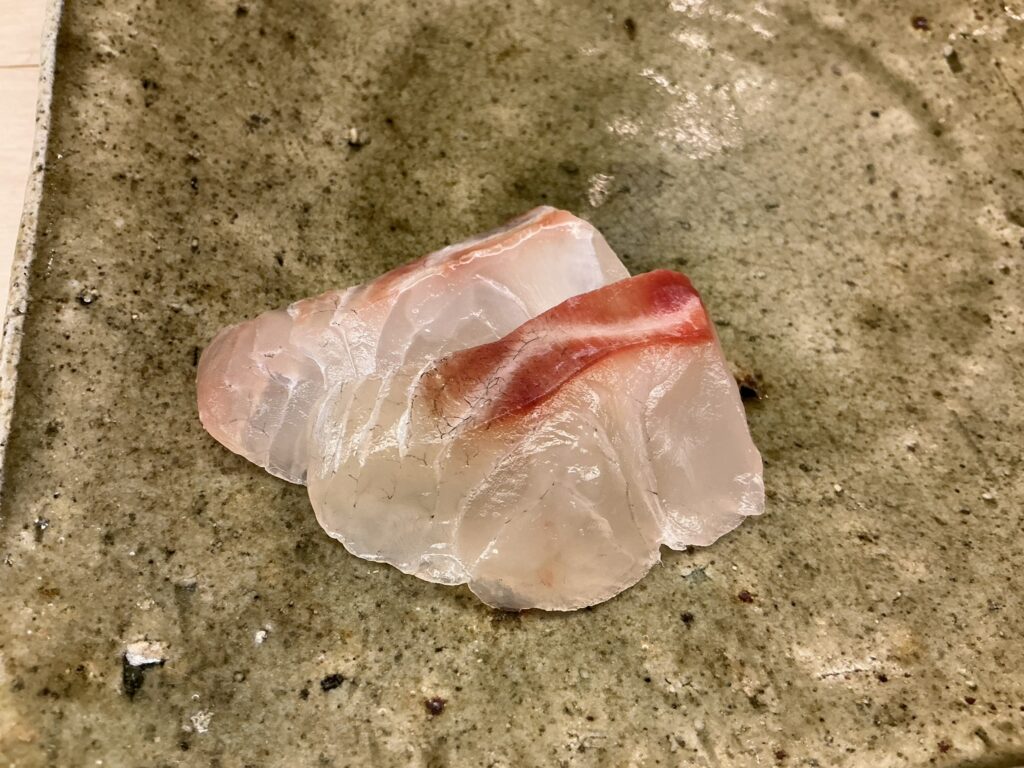 鮨おばなのマダイとイシダイ