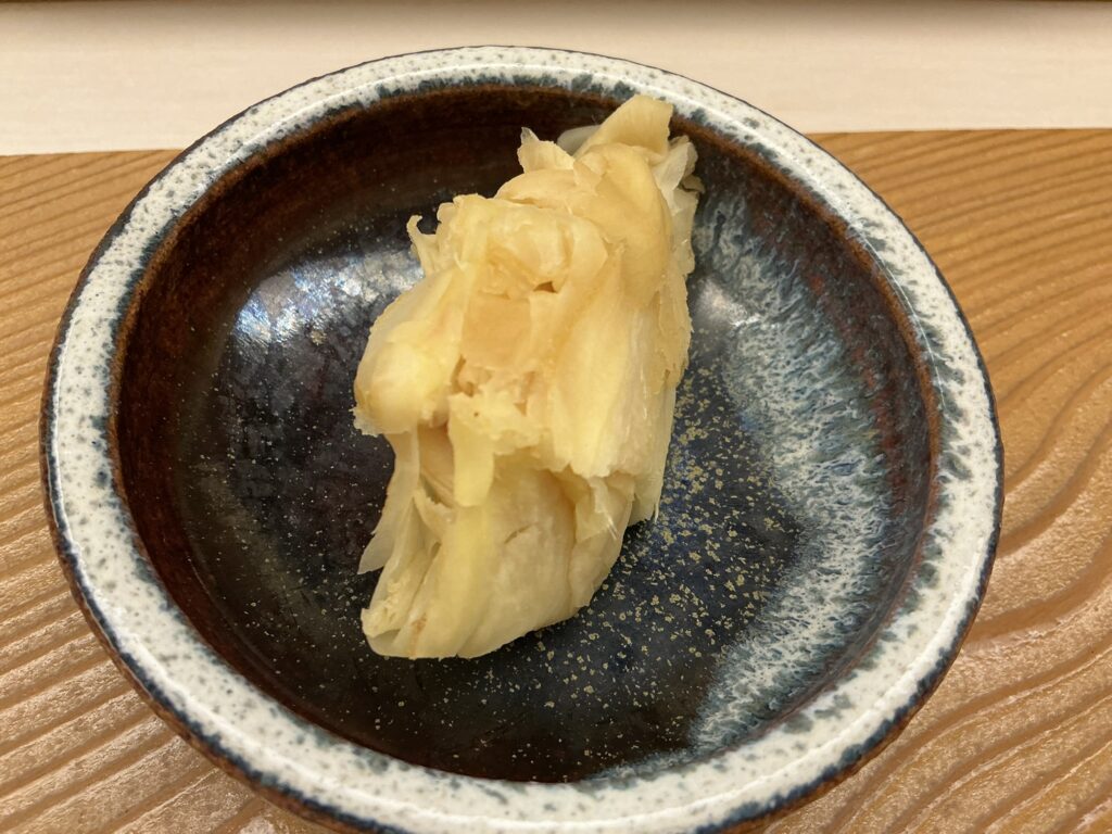 鮨おばなのガリ