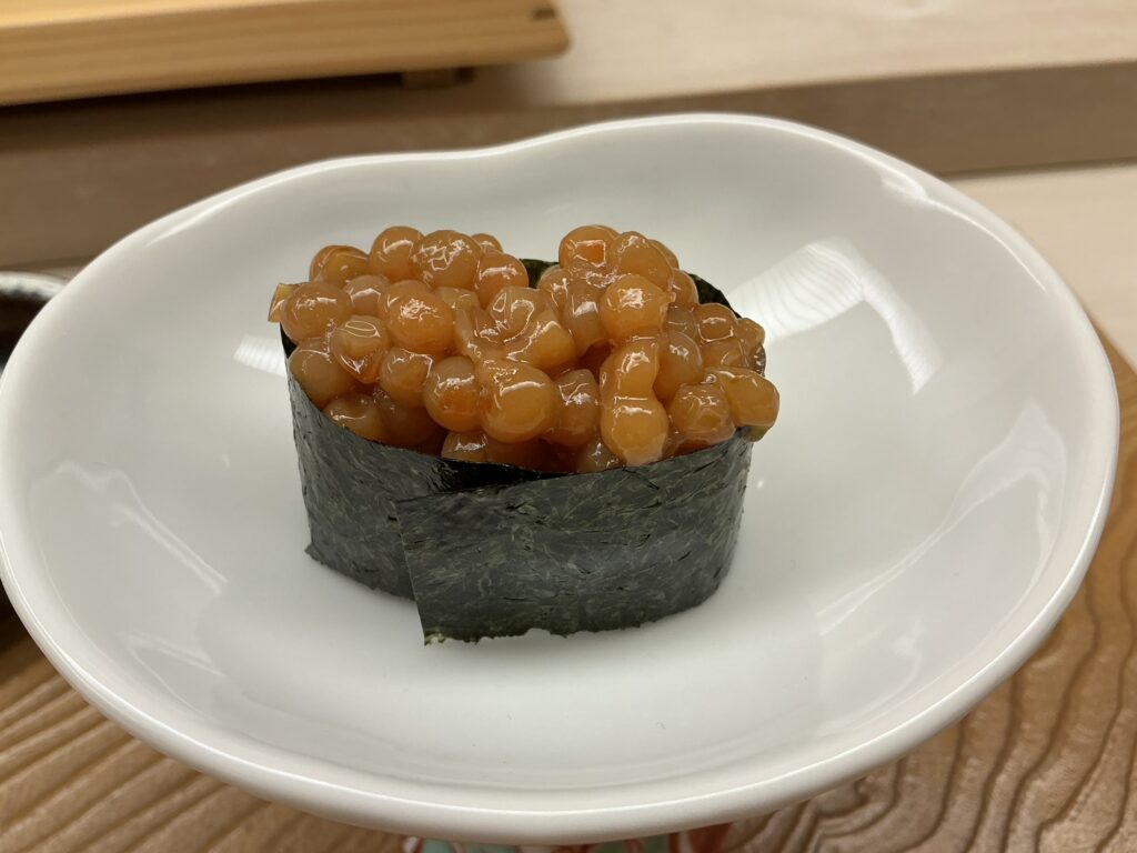 鮨おばなのイクラ