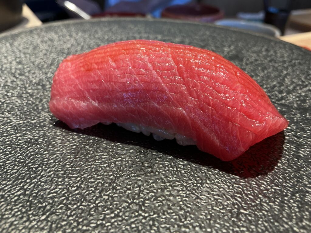 鮨由うの中トロ