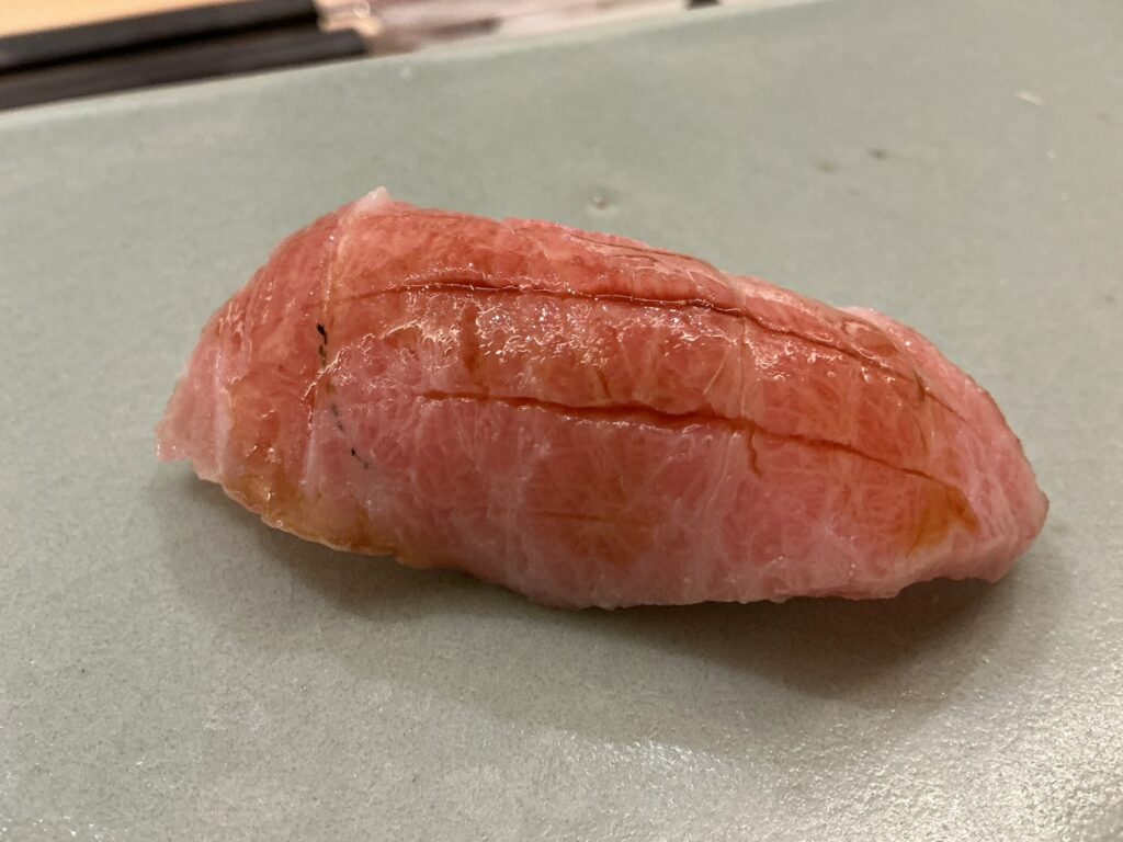 鮨神楽の大トロ