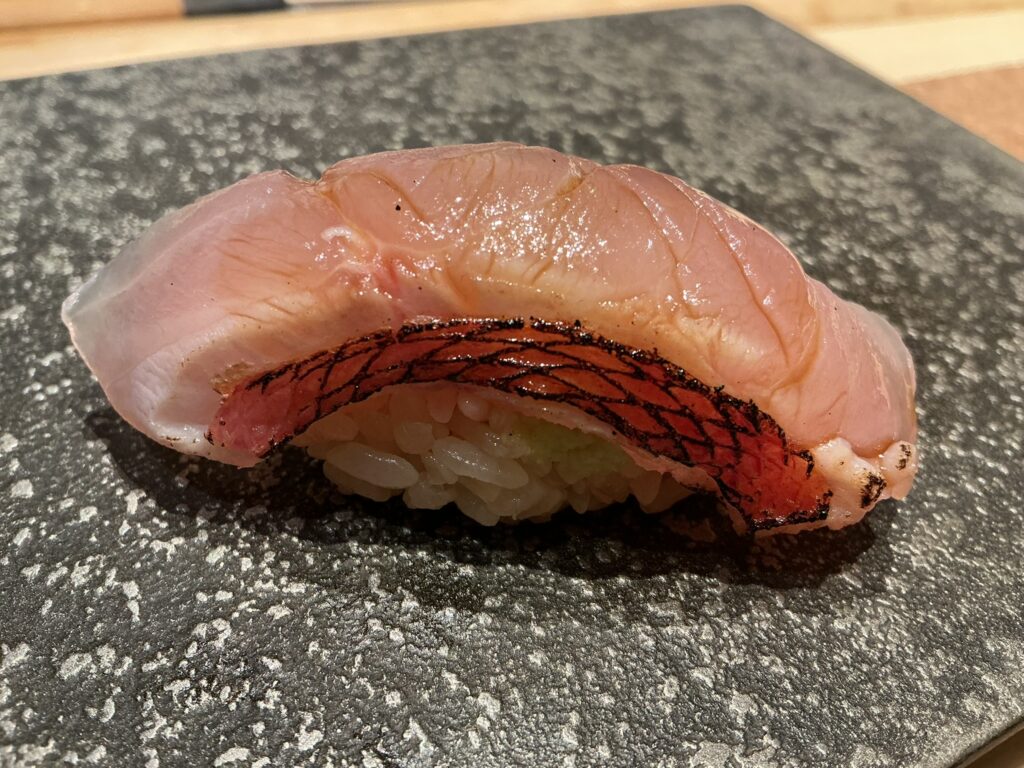 鮨結う紬のキンメダイ