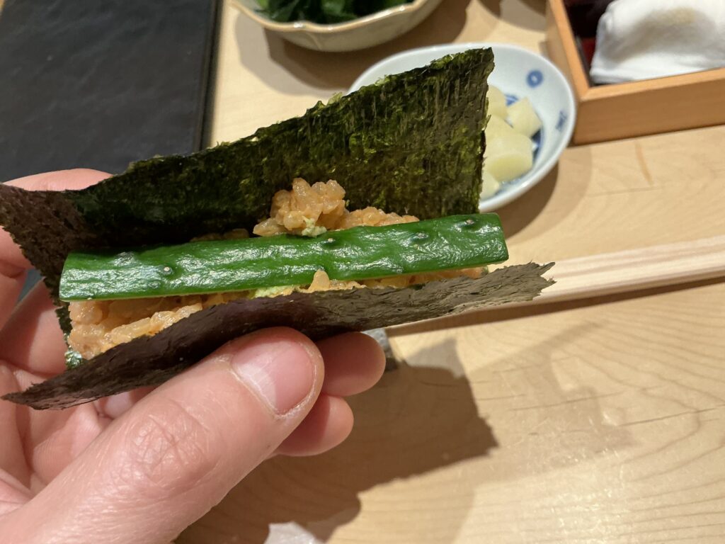 鮨結う紬のプリン巻き