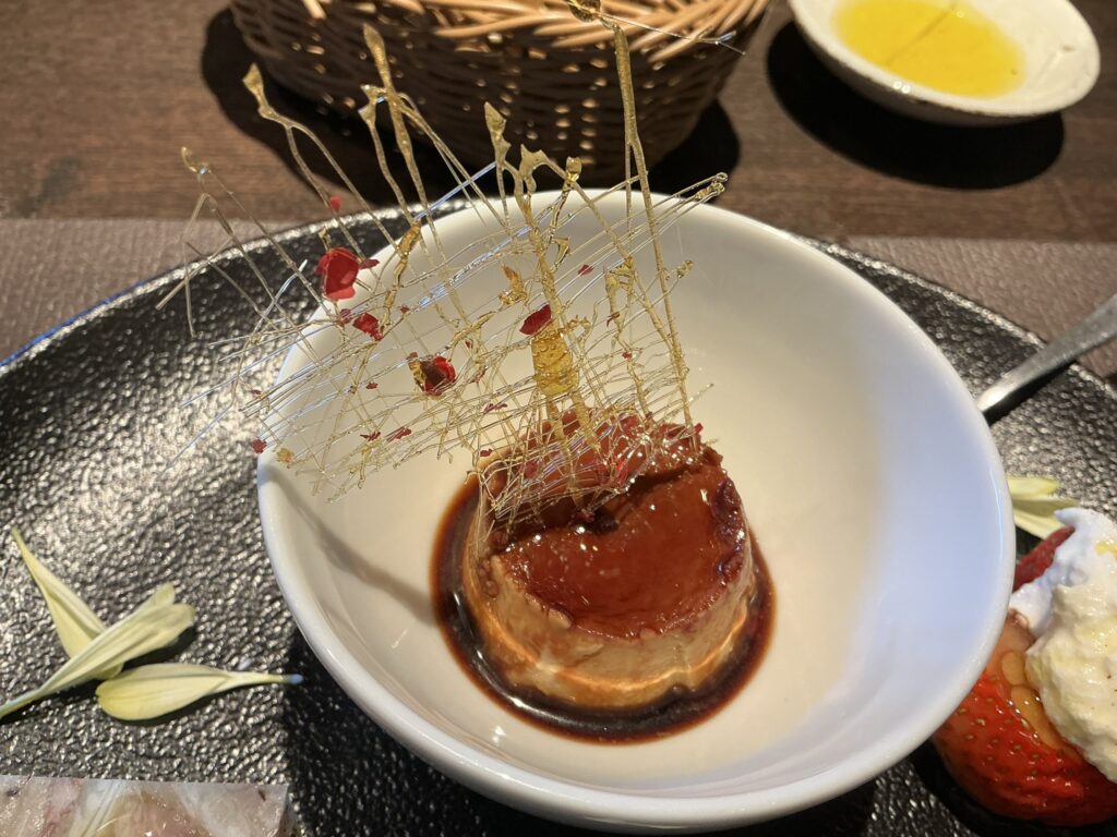 ルナ・エ・ガットのフォアグラのプリン仕立て