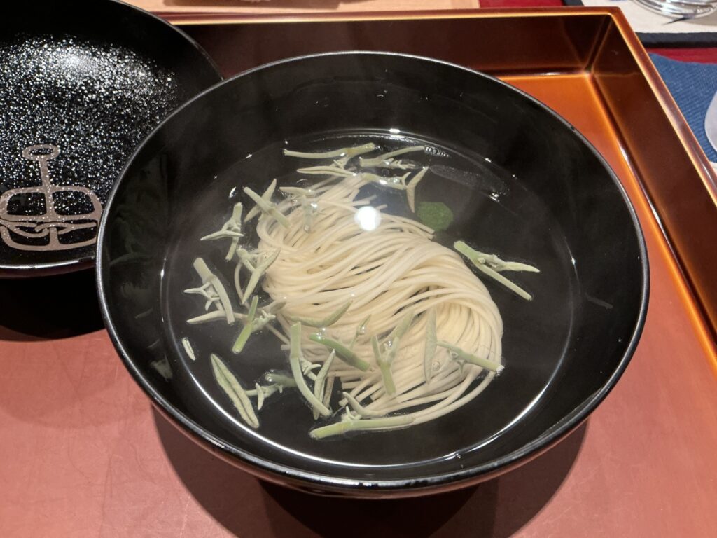 礼讃のジュンサイ