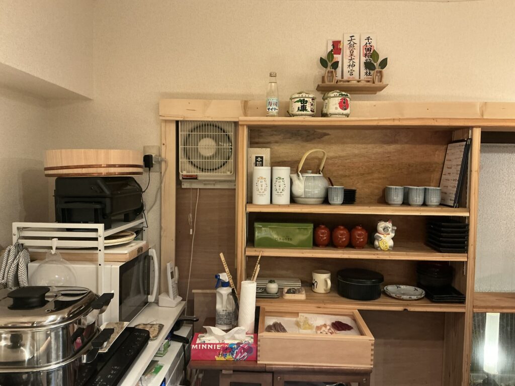 寿司こまちの店内