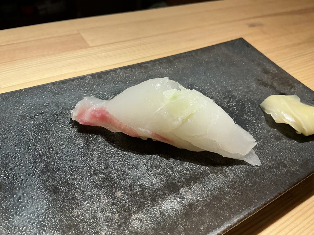 寿司こまちの鯛一郎くん