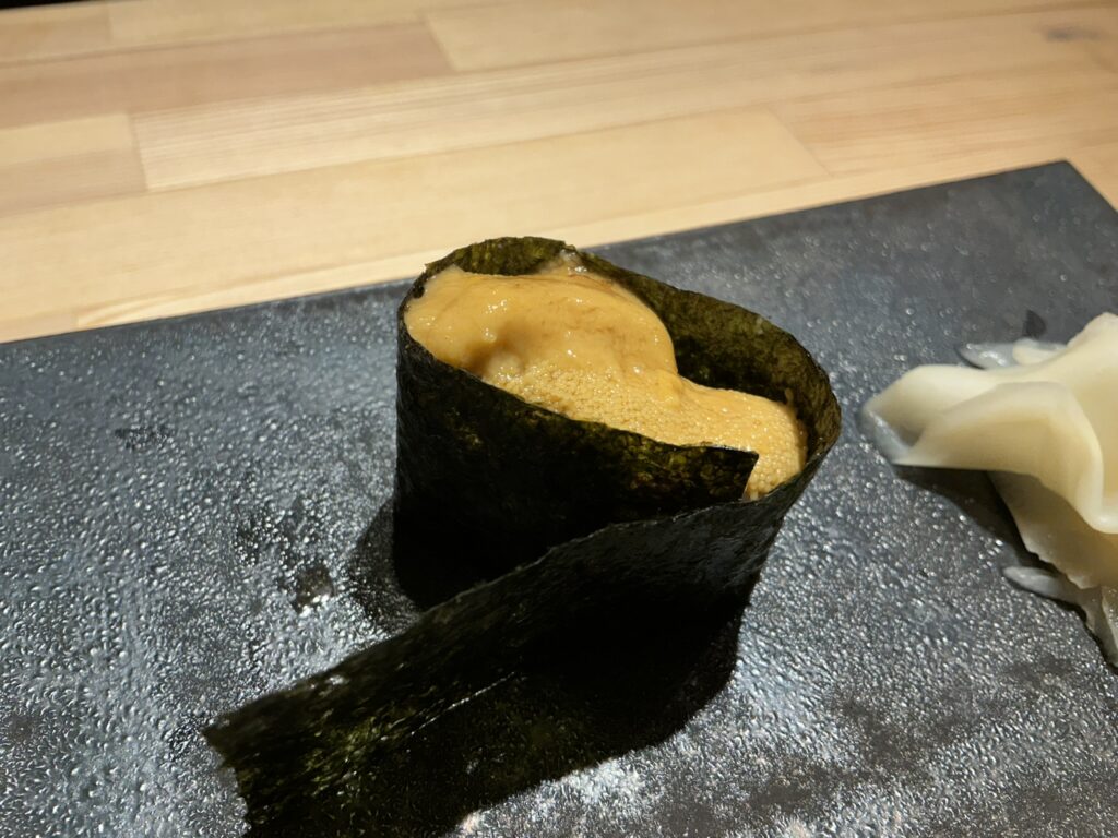 寿司こまちのウニ