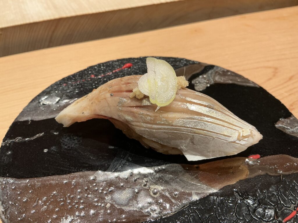 寿司清のアジ