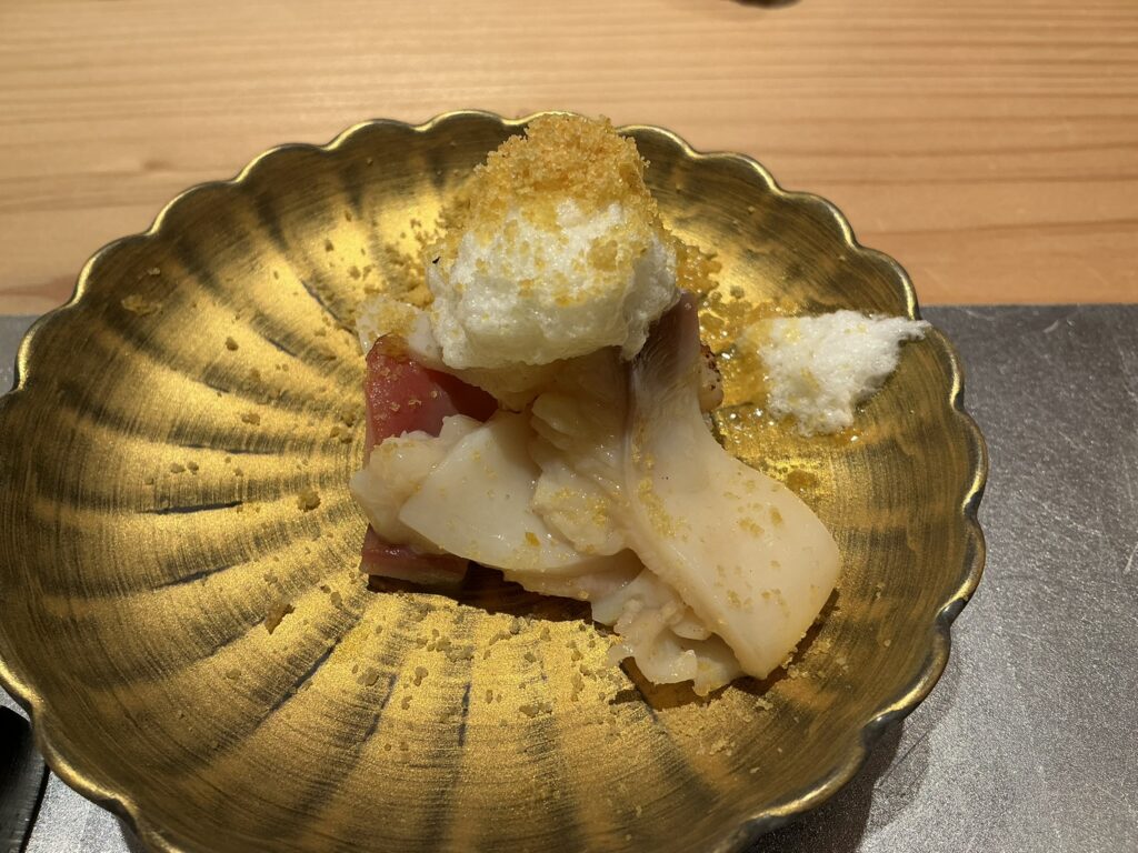 寿司栄のホッキガイ