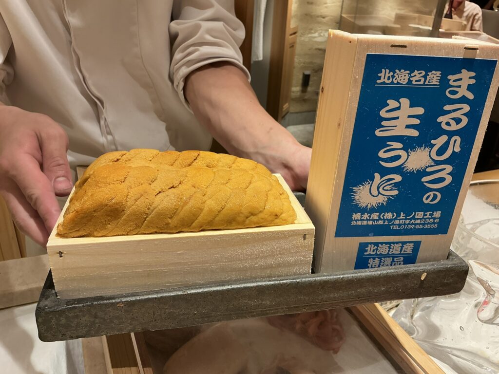 寿司栄のウニ