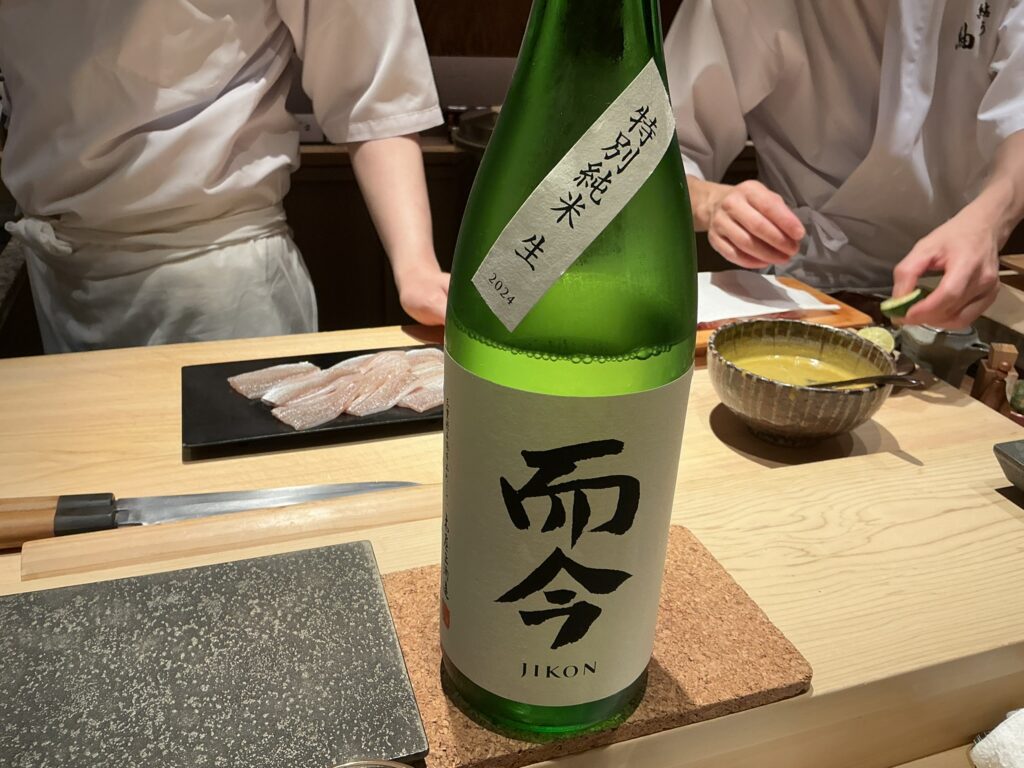 鮨結う紬の日本酒