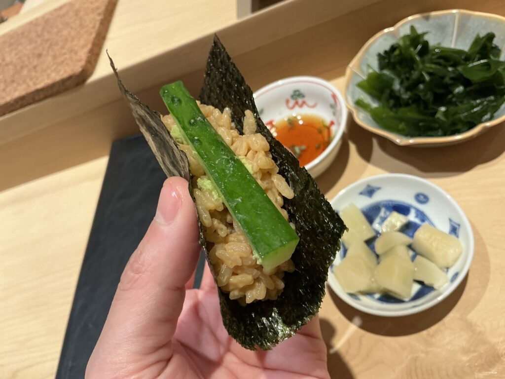 鮨結う紬のプリン巻き