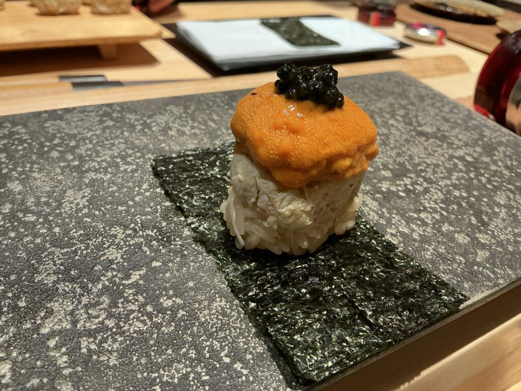 鮨結う紬の港区巻き