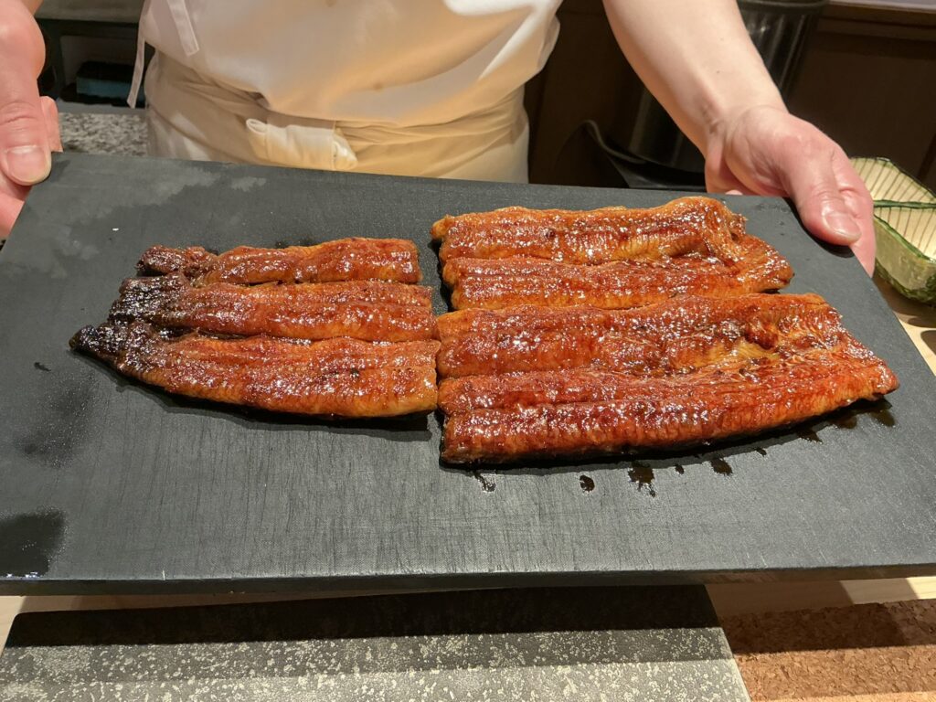 鮨結う紬のウナギ