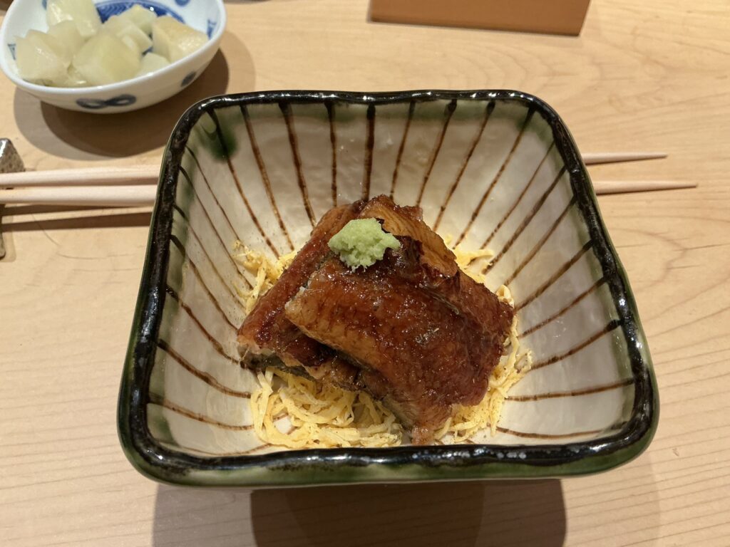 鮨結う紬のウナギ