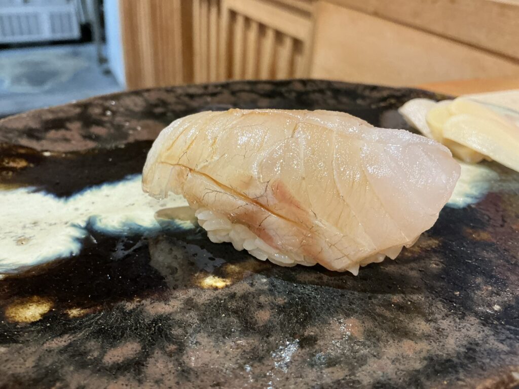 鮨美幸のスズキ