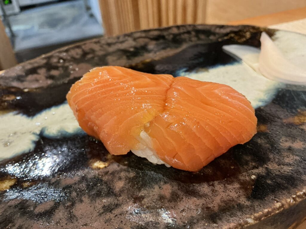 鮨美幸のサクラマス