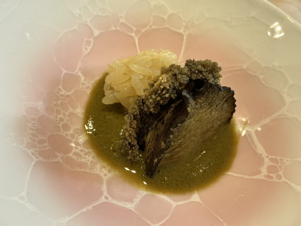 鮨結う遥のアワビ