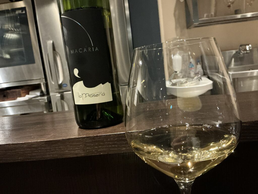 ルナ・エ・ガットのワイン