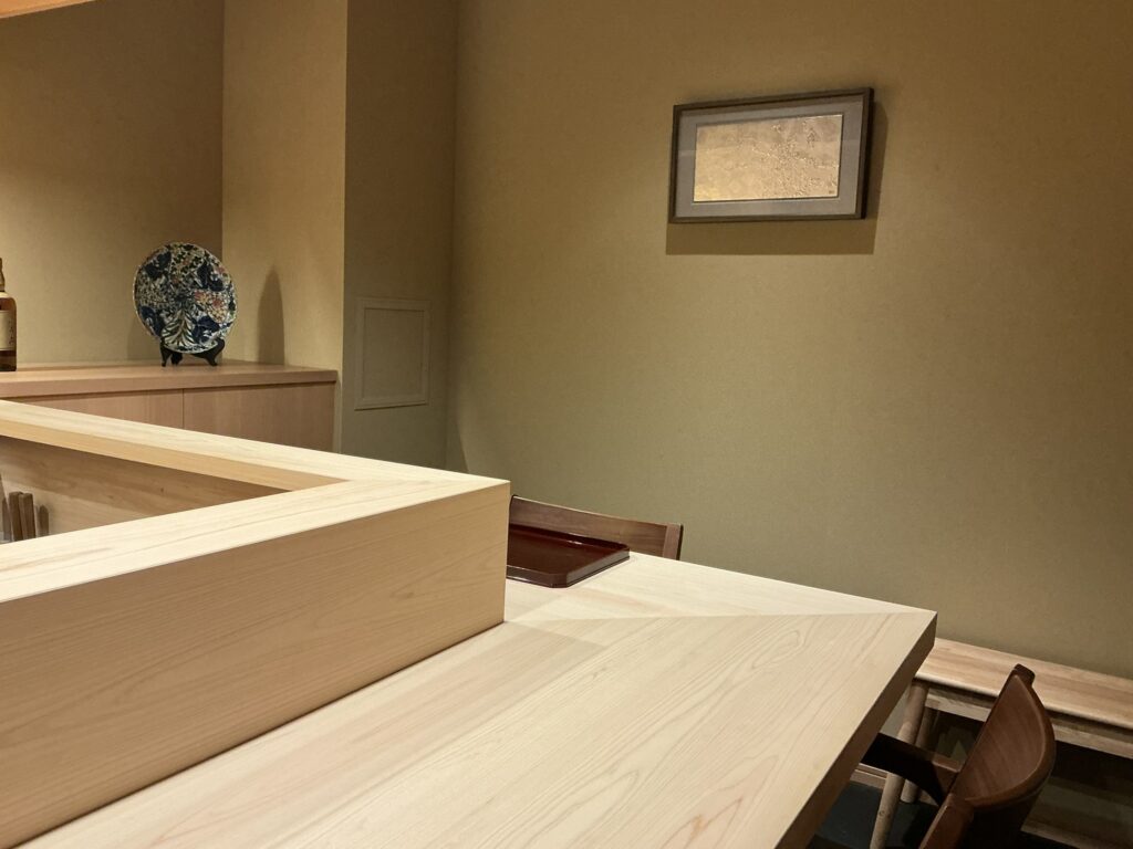 三田ゆうみの店内