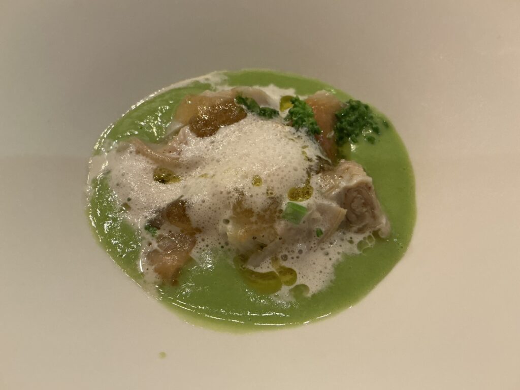 前芝料理店の北海道帆立　蛤　赤貝　ピゼリ