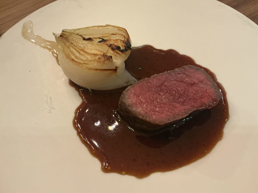 前芝料理店の宮崎坂元牛クリ　炭火焼き