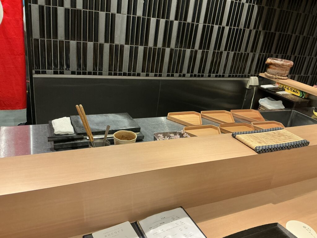 ながもとの店内