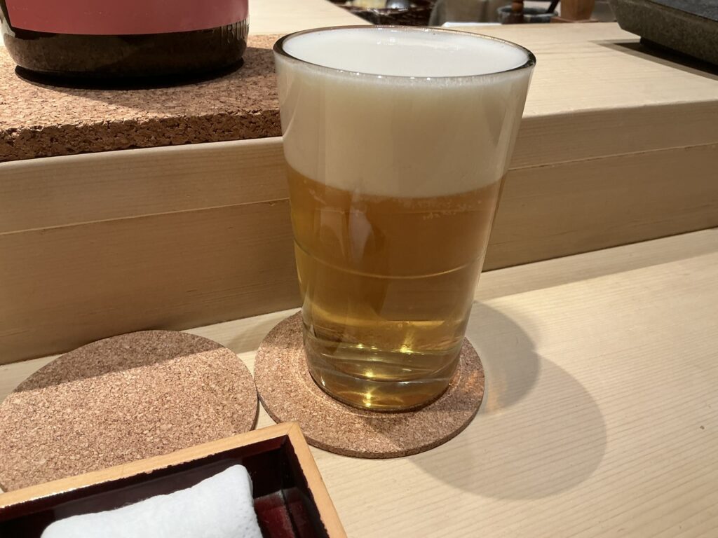 鮨結う紬のビール