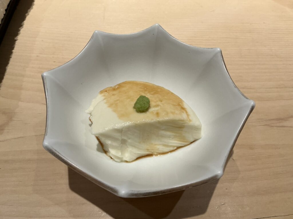 鮨結う紬の峯岡豆腐