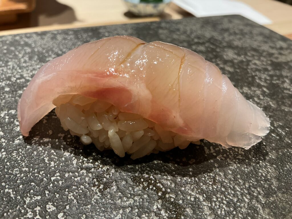 鮨結う紬のアラ