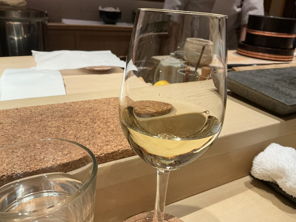 鮨結う紬の白ワイン
