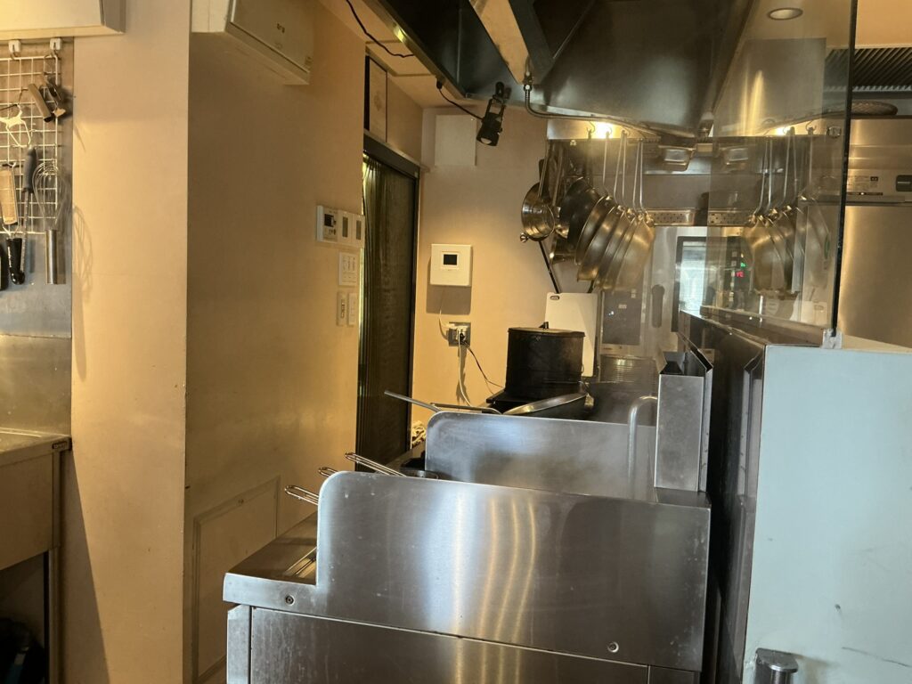 ルナ・エ・ガットの店内