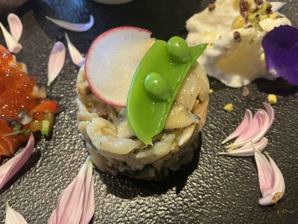 ルナ・エ・ガットの4種の貝のサラダ仕立て