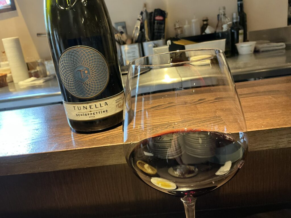 ルナ・エ・ガットのワイン