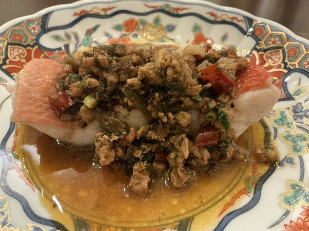 巴蜀の金目鯛豆鼓蒸し