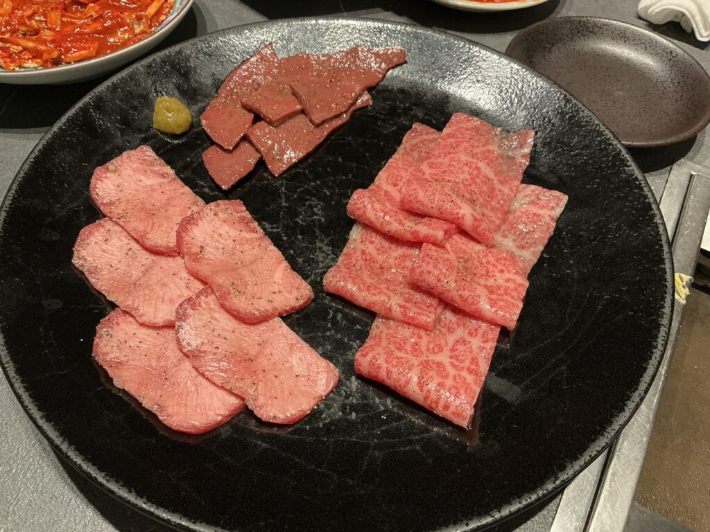 #ヒロキヤの極上和牛-塩盛り合わせ